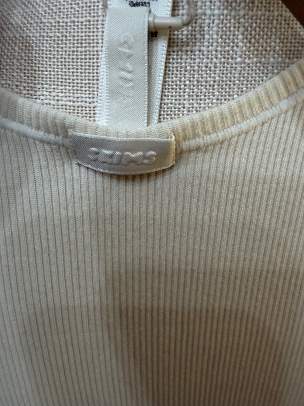 SKIMS Square Scoop Ribbed Tank Top - 3x Cream - Picture 3 of 5